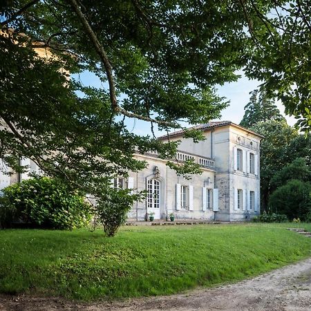 Chateau Le Mejean Pessac-sur-Dordogne Exterior photo